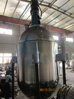 不銹鋼蒸汽加熱反應(yīng)釜